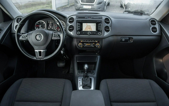 Volkswagen Tiguan cena 53700 przebieg: 299000, rok produkcji 2014 z Wojkowice małe 497